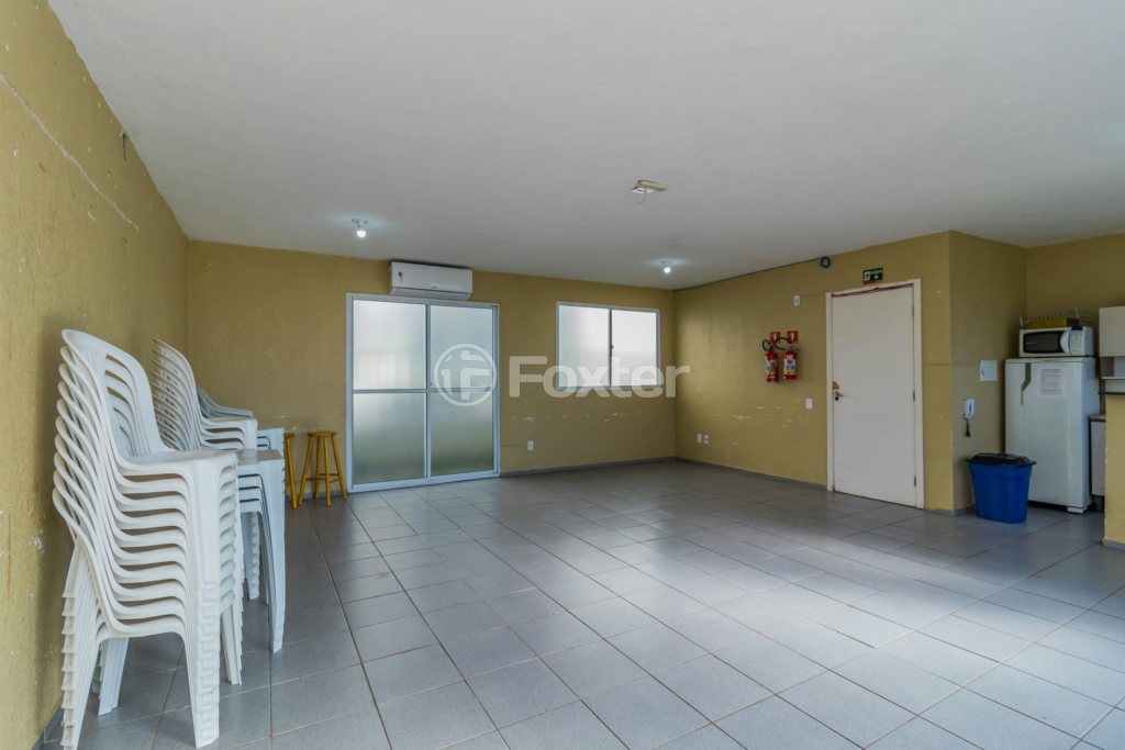 Apartamento à venda com 2 quartos, 40m² - Foto 26