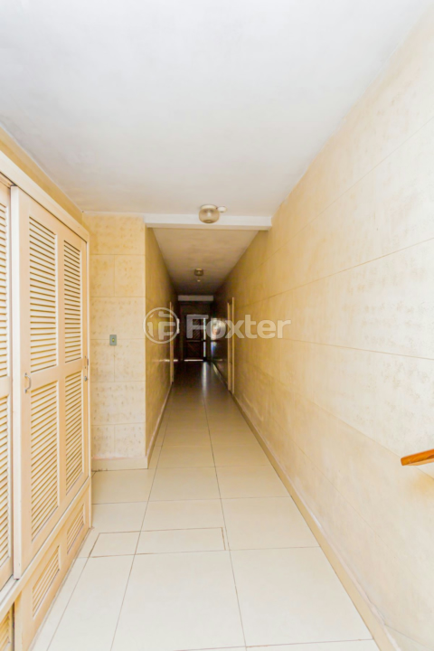 Apartamento à venda com 2 quartos, 68m² - Foto 37