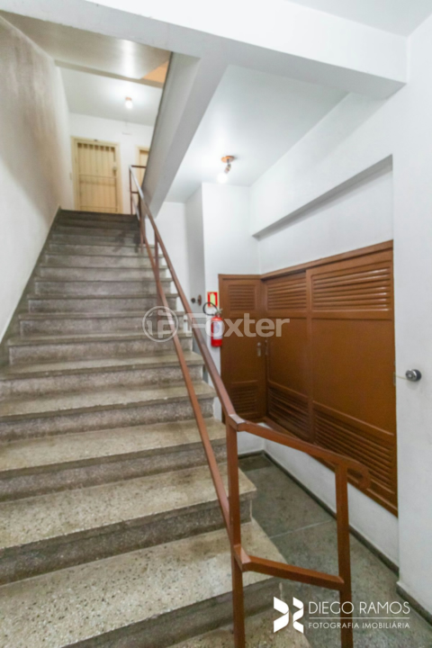 Apartamento à venda com 1 quarto, 47m² - Foto 27