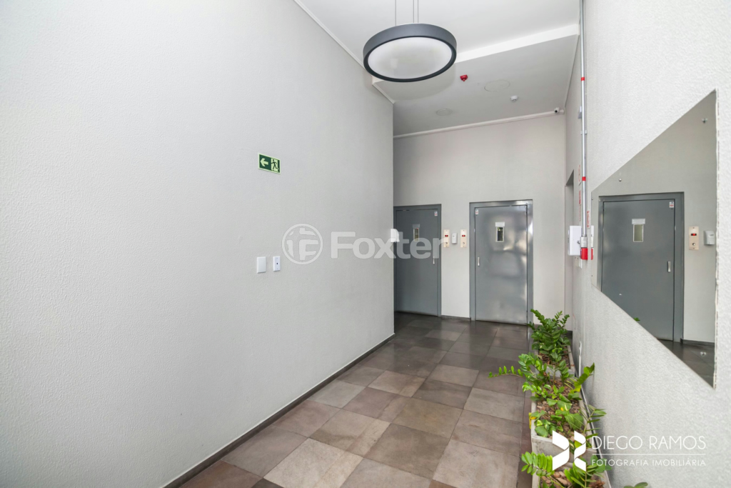 Apartamento à venda com 1 quarto, 37m² - Foto 24