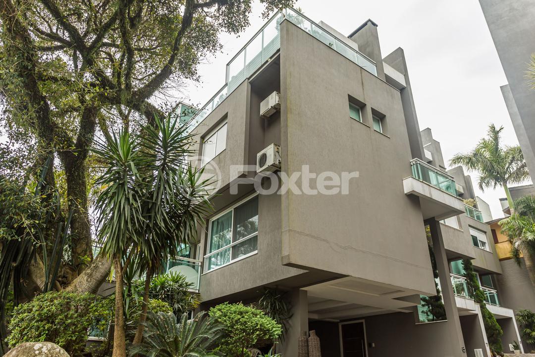 Casa de Condomínio à venda com 3 quartos, 367m² - Foto 30