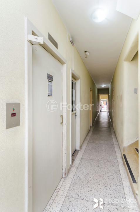 Apartamento à venda com 3 quartos, 75m² - Foto 23