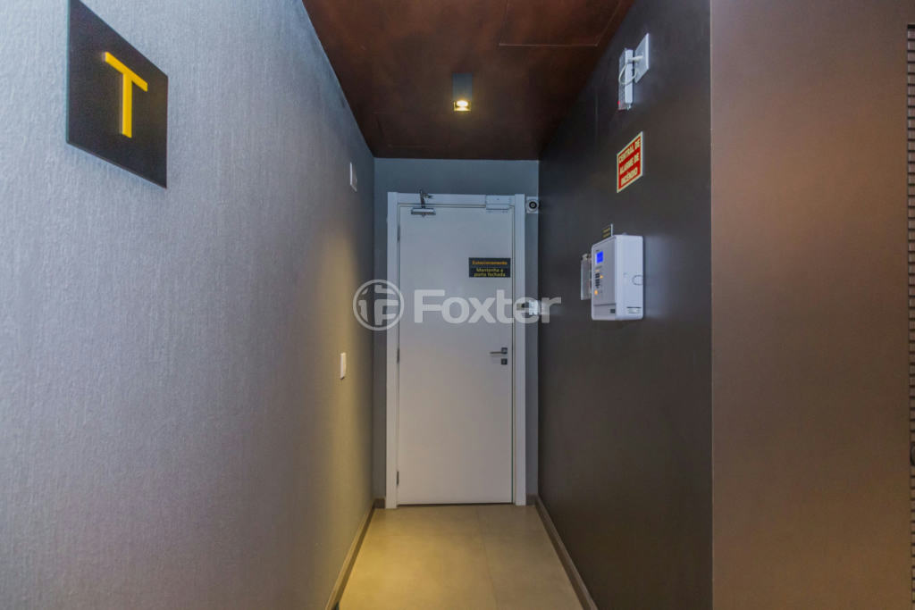 Apartamento à venda com 1 quarto, 38m² - Foto 27