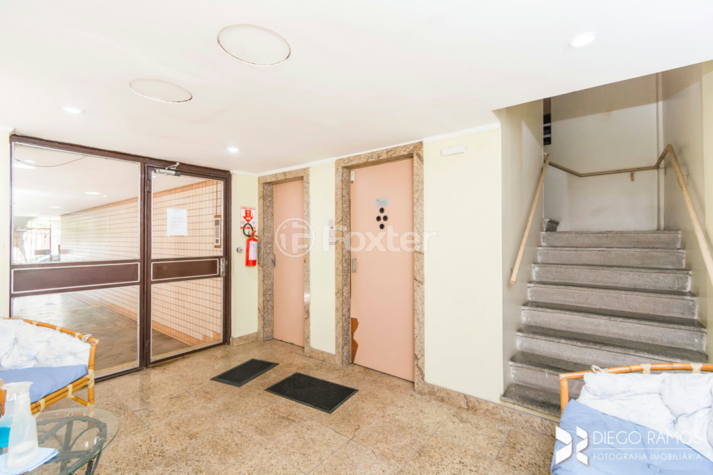 Apartamento à venda com 2 quartos, 76m² - Foto 23