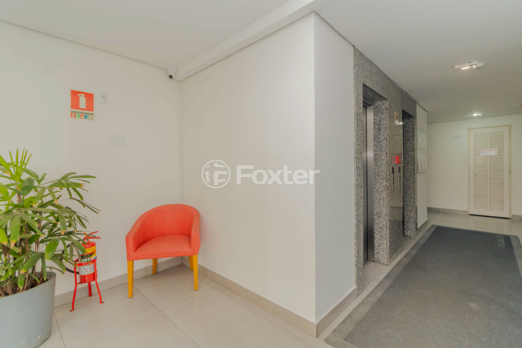 Apartamento à venda com 3 quartos, 67m² - Foto 102