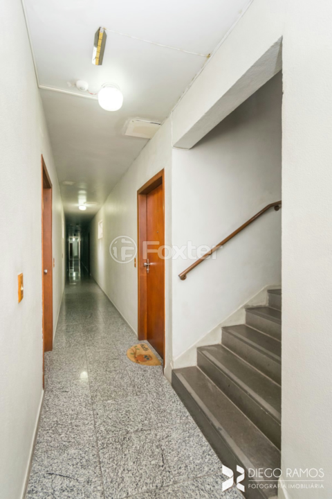 Apartamento à venda com 1 quarto, 41m² - Foto 15