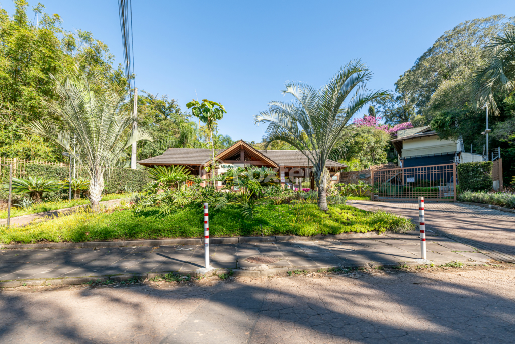 Casa de Condomínio à venda com 3 quartos, 216m² - Foto 61