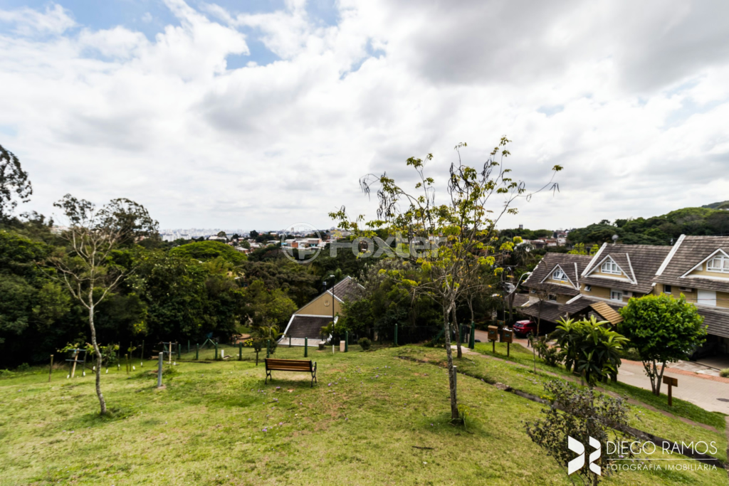 Casa de Condomínio à venda com 3 quartos, 216m² - Foto 54
