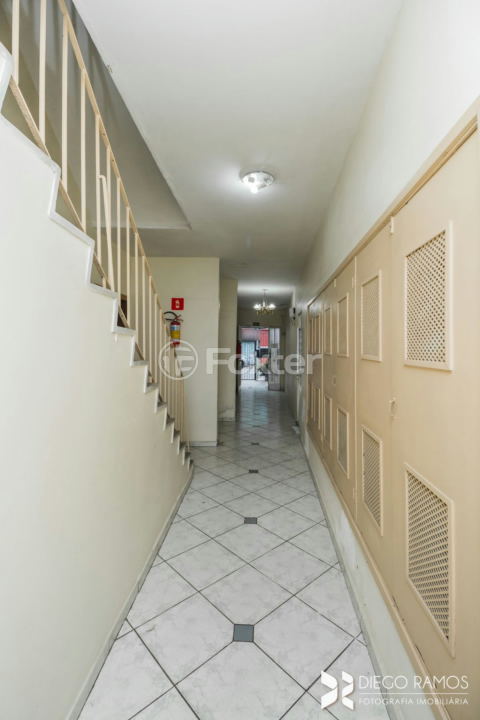 Apartamento à venda com 2 quartos, 63m² - Foto 30