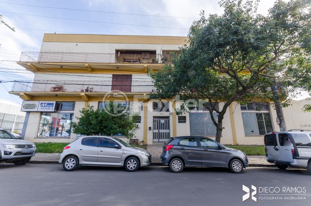 Apartamento à venda com 3 quartos, 146m² - Foto 1