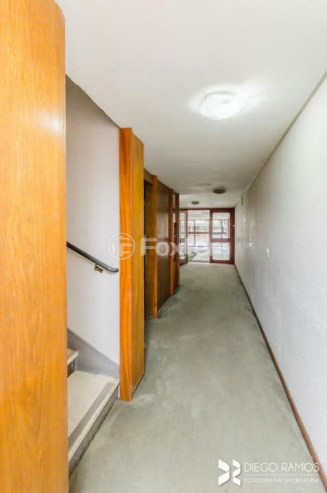 Apartamento à venda com 2 quartos, 80m² - Foto 30