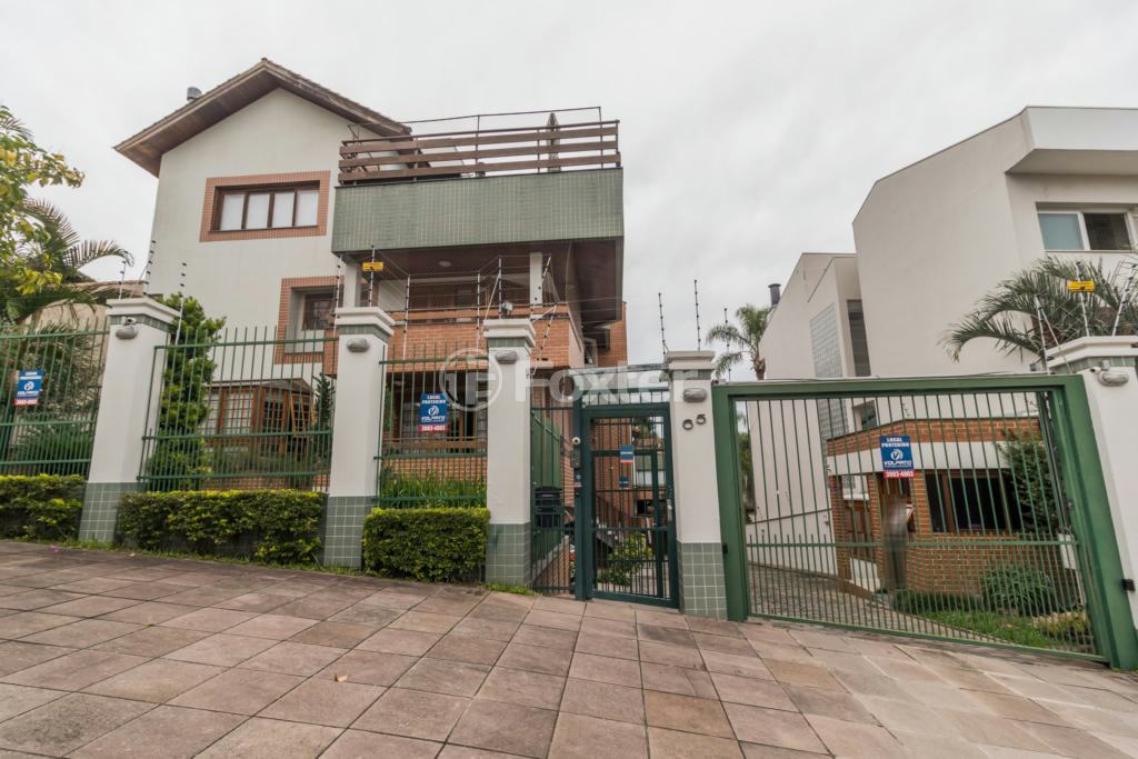 Casa de Condomínio à venda com 4 quartos, 306m² - Foto 16