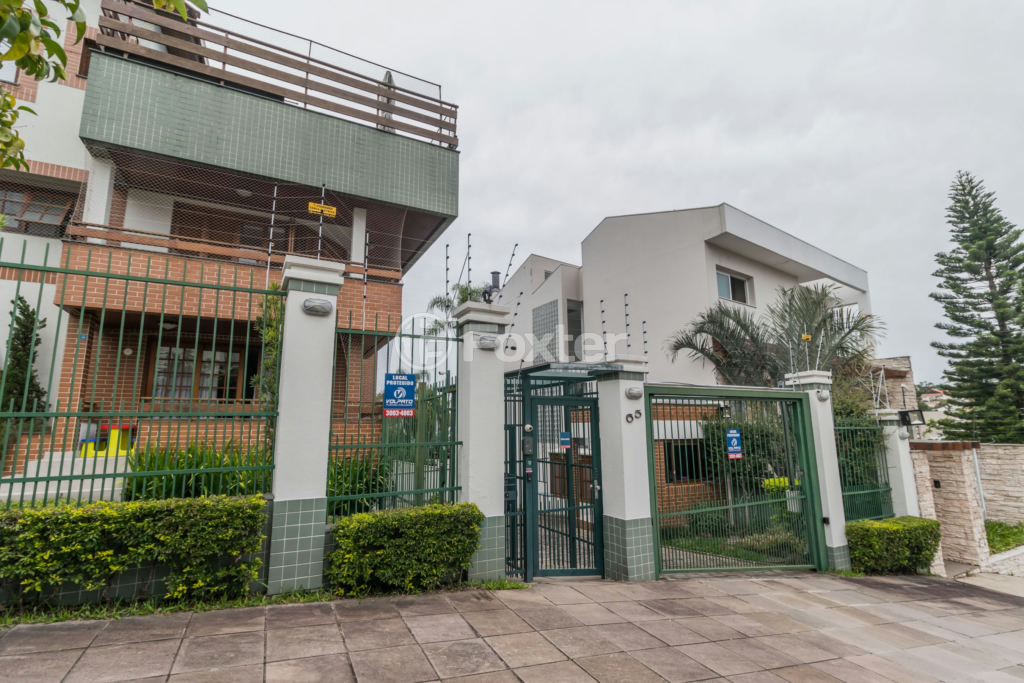 Casa de Condomínio à venda com 4 quartos, 306m² - Foto 17