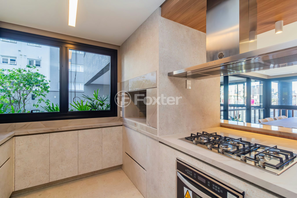 Apartamento à venda com 3 quartos, 208m² - Foto 55