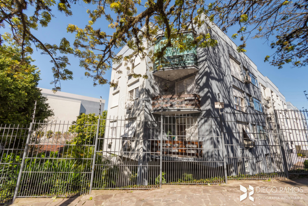 Apartamento à venda com 2 quartos, 79m² - Foto 32