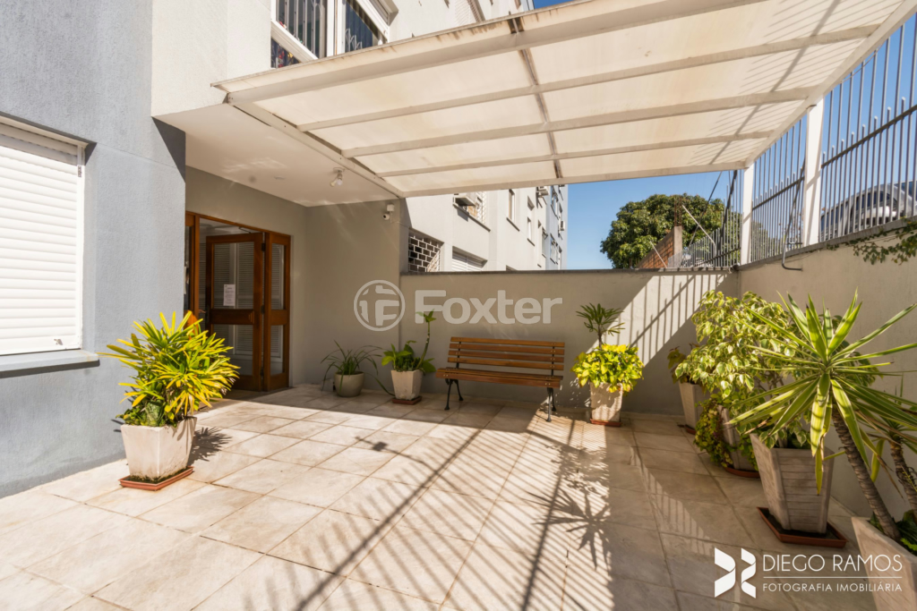 Apartamento à venda com 2 quartos, 79m² - Foto 35