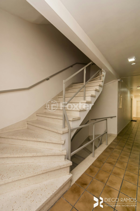 Apartamento à venda com 2 quartos, 79m² - Foto 36