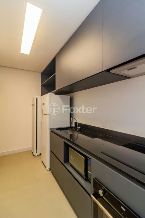 Apartamento à venda com 3 quartos, 136m² - Foto 19