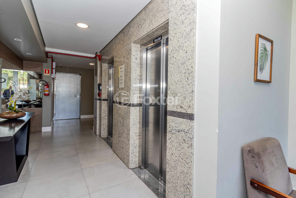 Apartamento à venda com 3 quartos, 100m² - Foto 33