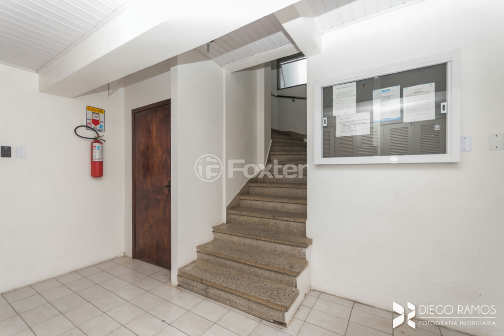 Apartamento à venda com 2 quartos, 61m² - Foto 14