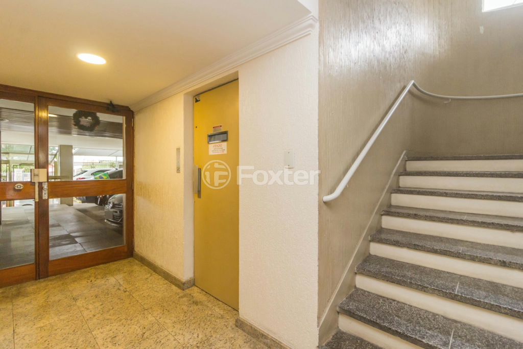 Apartamento à venda com 2 quartos, 58m² - Foto 32