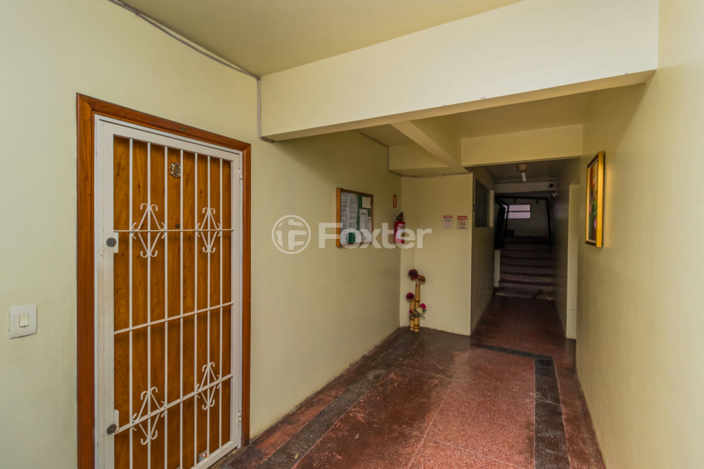 Apartamento à venda com 3 quartos, 95m² - Foto 28