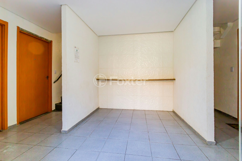 Apartamento à venda com 2 quartos, 39m² - Foto 22