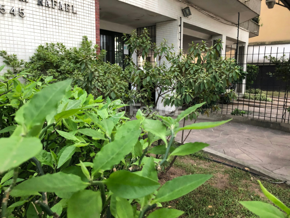 Apartamento à venda com 1 quarto, 39m² - Foto 11