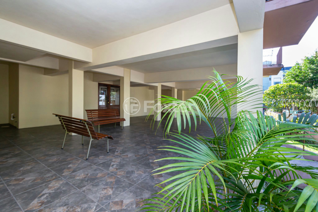 Apartamento à venda com 2 quartos, 76m² - Foto 19