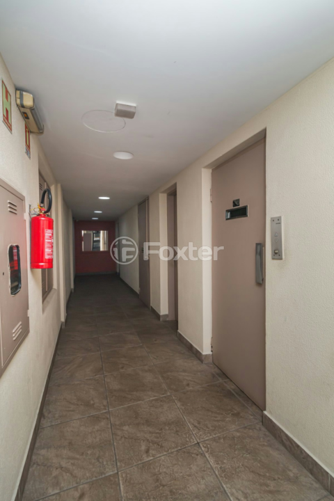 Apartamento à venda com 1 quarto, 43m² - Foto 17