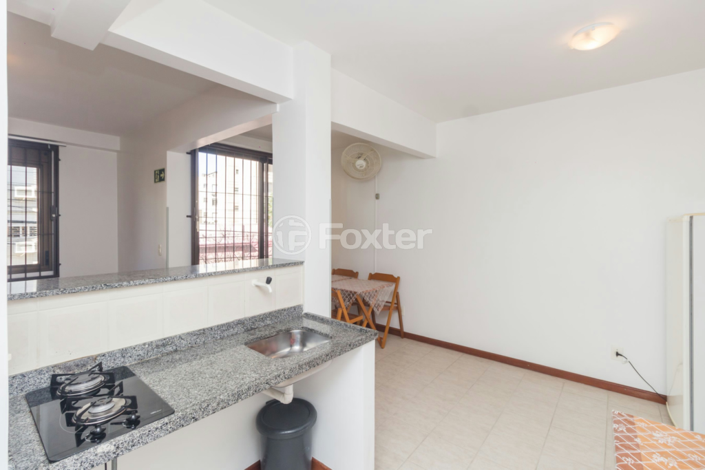 Apartamento à venda com 1 quarto, 42m² - Foto 31