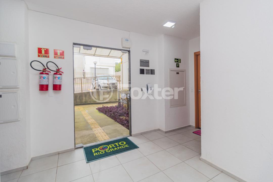 Apartamento à venda com 2 quartos, 40m² - Foto 19