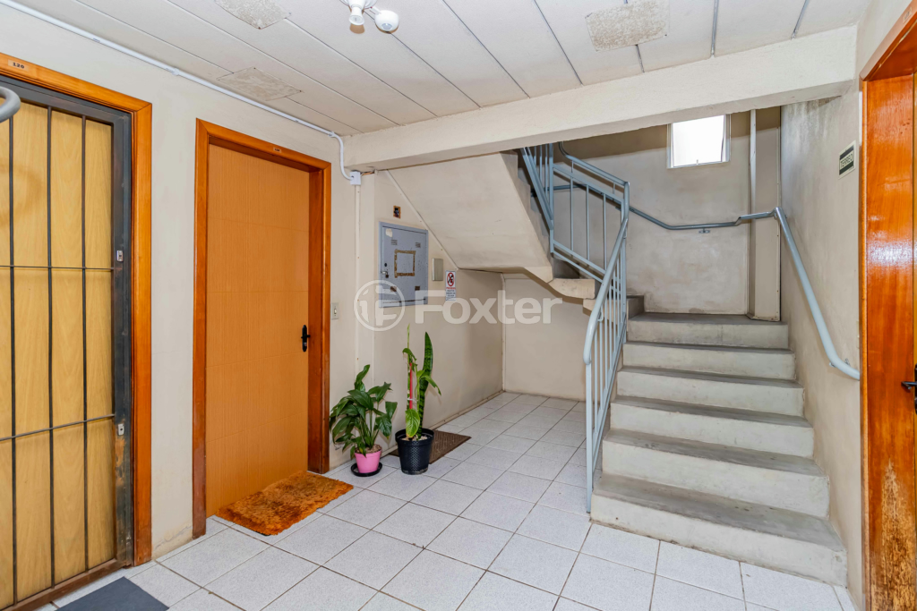 Apartamento à venda com 2 quartos, 38m² - Foto 17