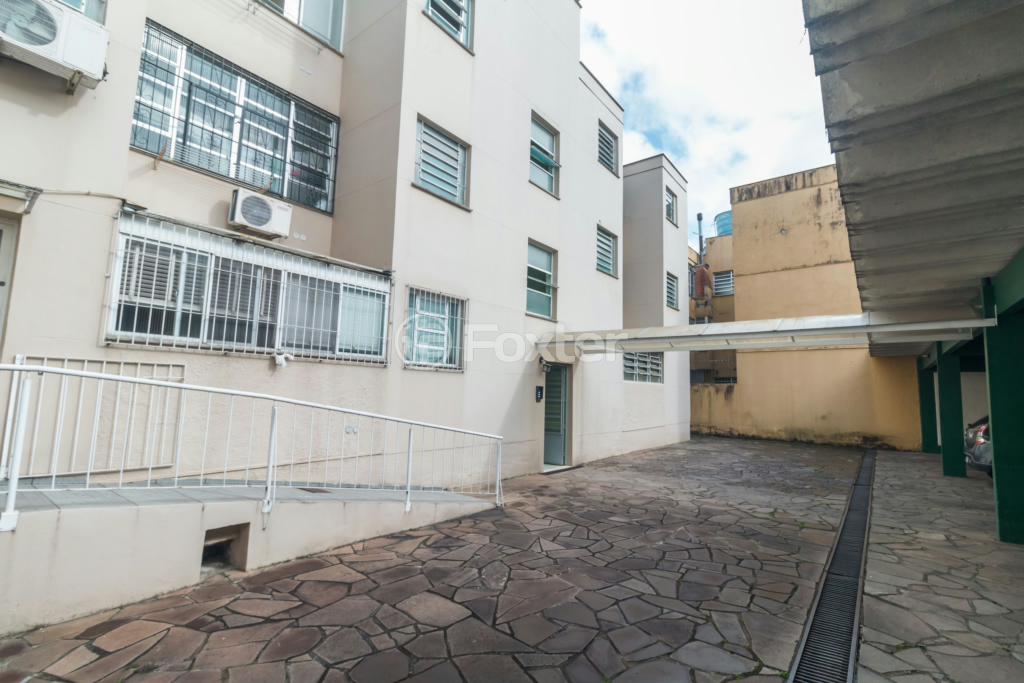 Apartamento à venda com 3 quartos, 120m² - Foto 27