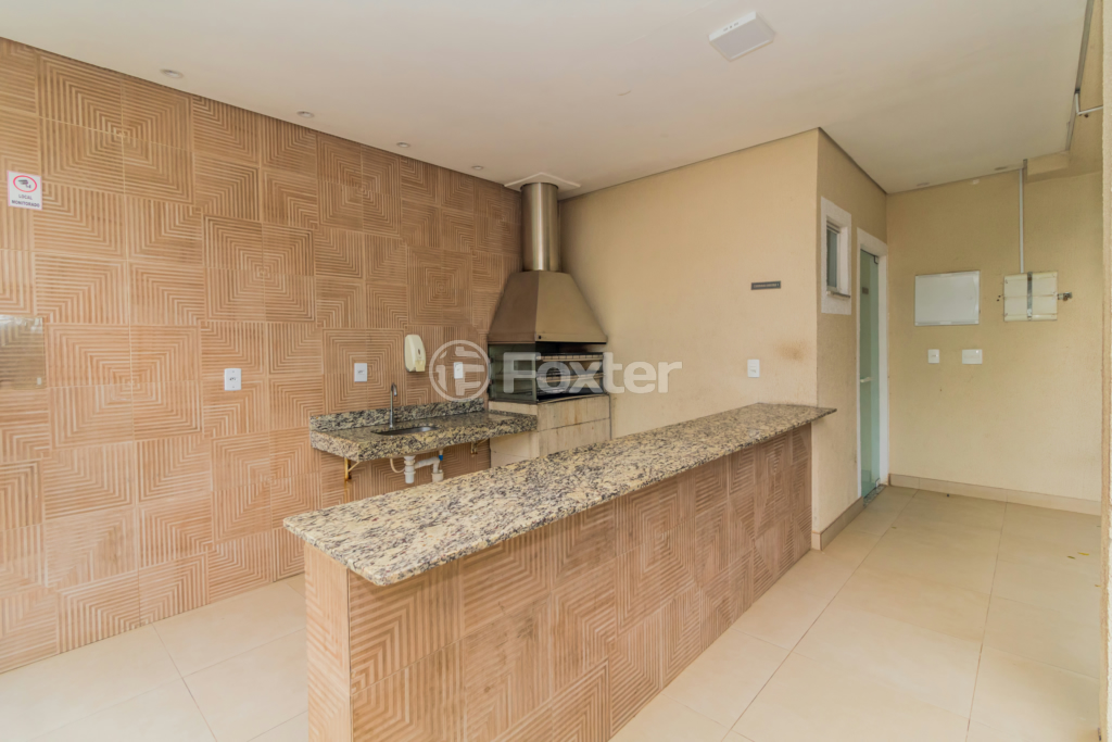 Apartamento à venda com 2 quartos, 44m² - Foto 42