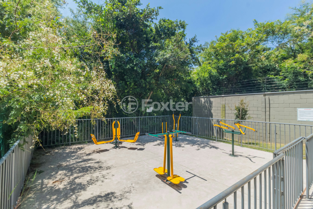 Apartamento à venda com 2 quartos, 44m² - Foto 45