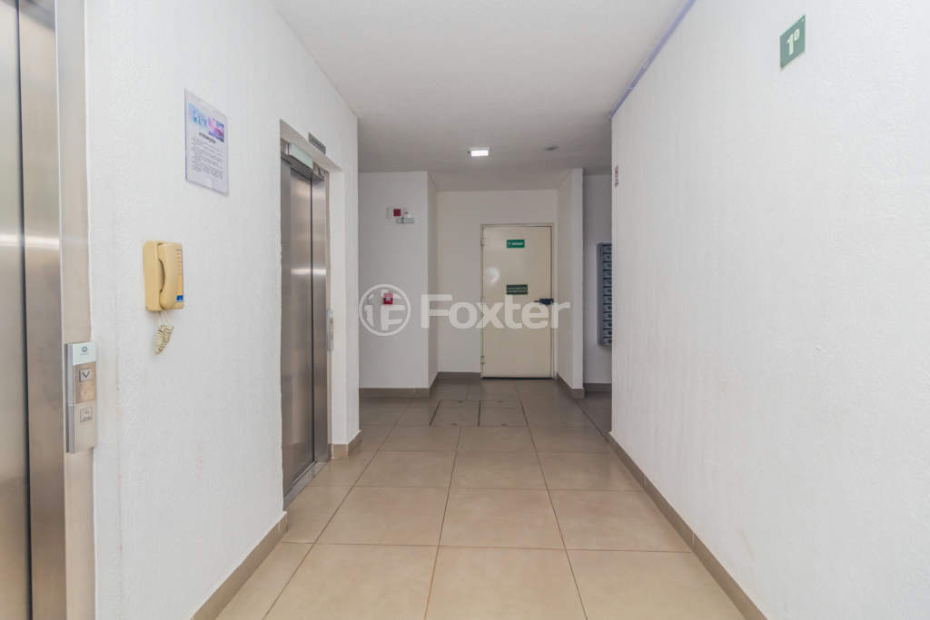 Apartamento à venda com 2 quartos, 44m² - Foto 55