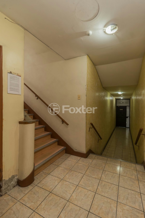 Apartamento à venda com 2 quartos, 79m² - Foto 18