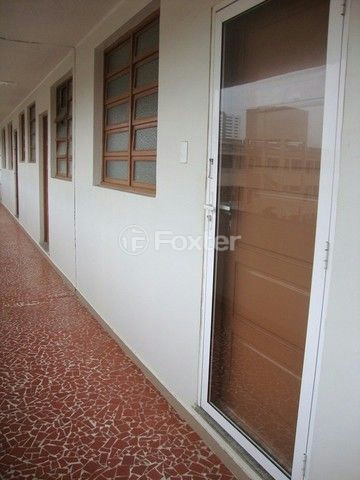 Apartamento à venda com 2 quartos, 40m² - Foto 32