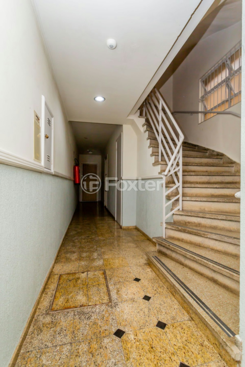 Apartamento à venda com 1 quarto, 40m² - Foto 20