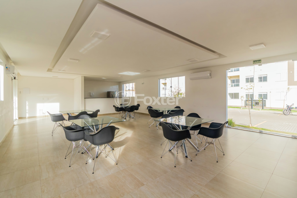 Apartamento à venda com 2 quartos, 44m² - Foto 54
