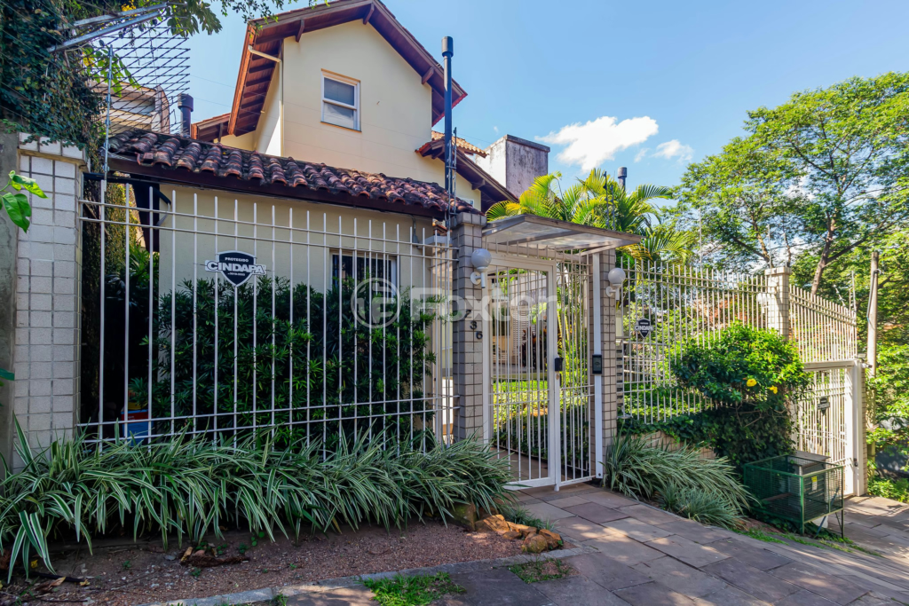 Casa de Condomínio à venda com 4 quartos, 260m² - Foto 53