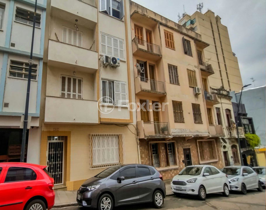 Apartamento à venda com 2 quartos, 80m² - Foto 1