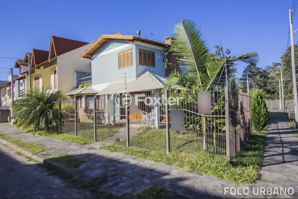 Casa de Condomínio à venda com 3 quartos, 250m² - Foto 39