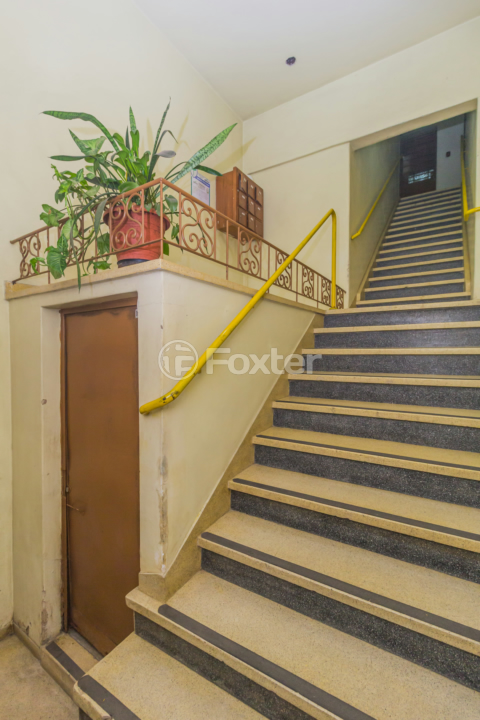 Apartamento à venda com 3 quartos, 85m² - Foto 17