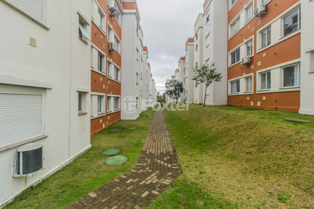 Apartamento à venda com 2 quartos, 44m² - Foto 32