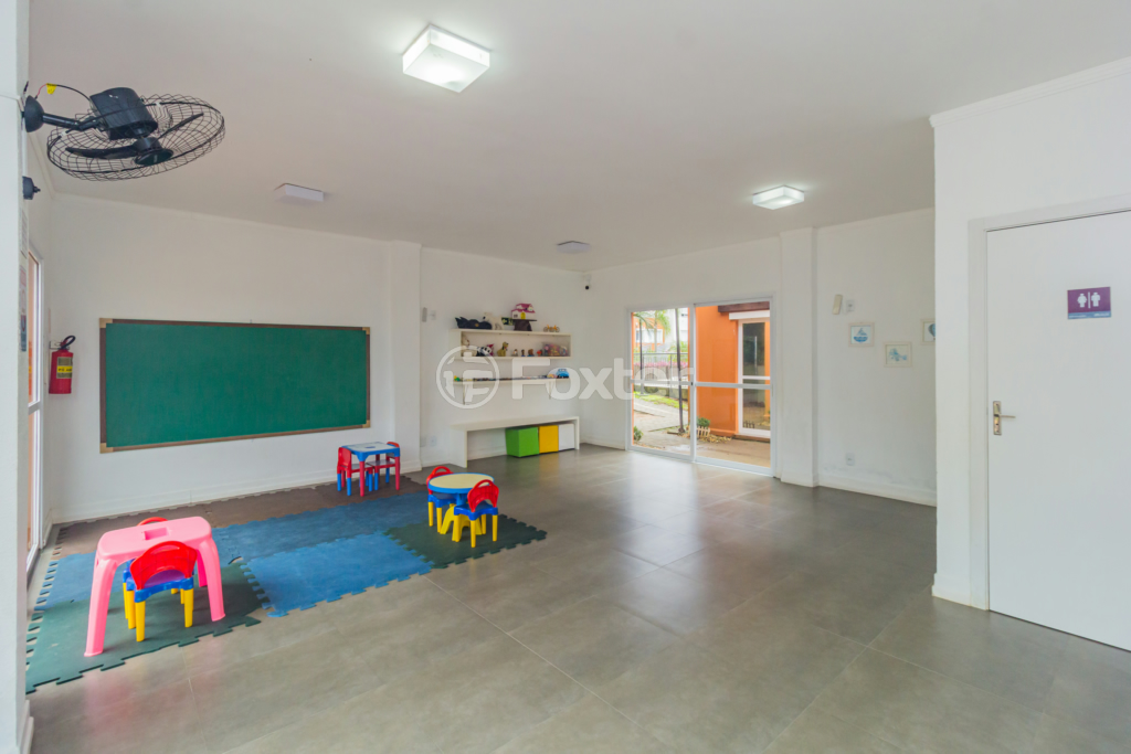 Apartamento à venda com 2 quartos, 44m² - Foto 26