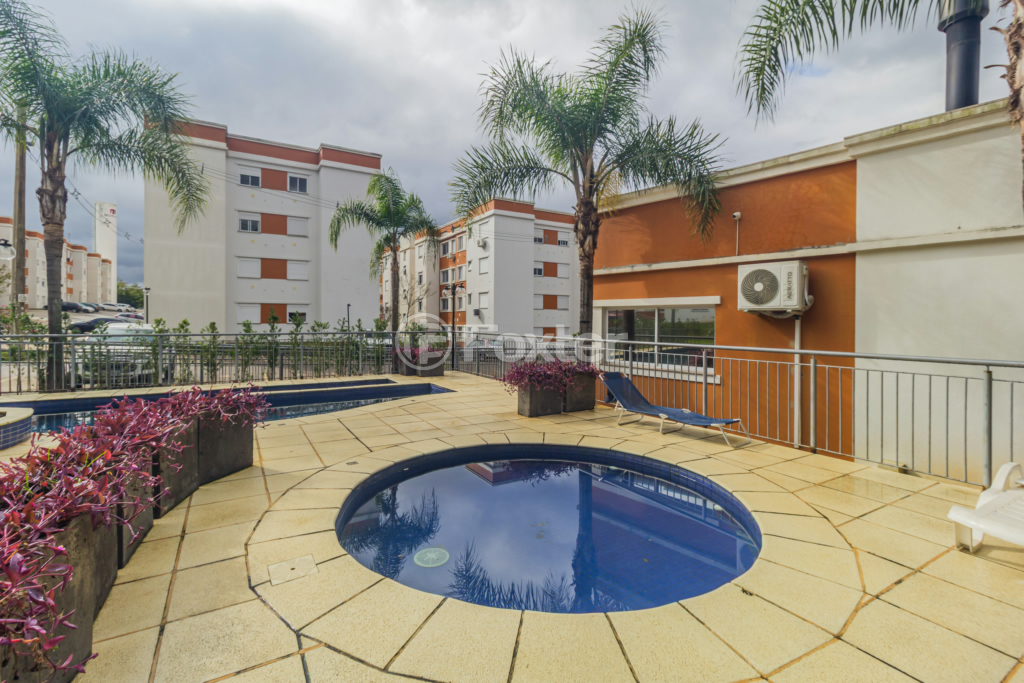 Apartamento à venda com 2 quartos, 44m² - Foto 10