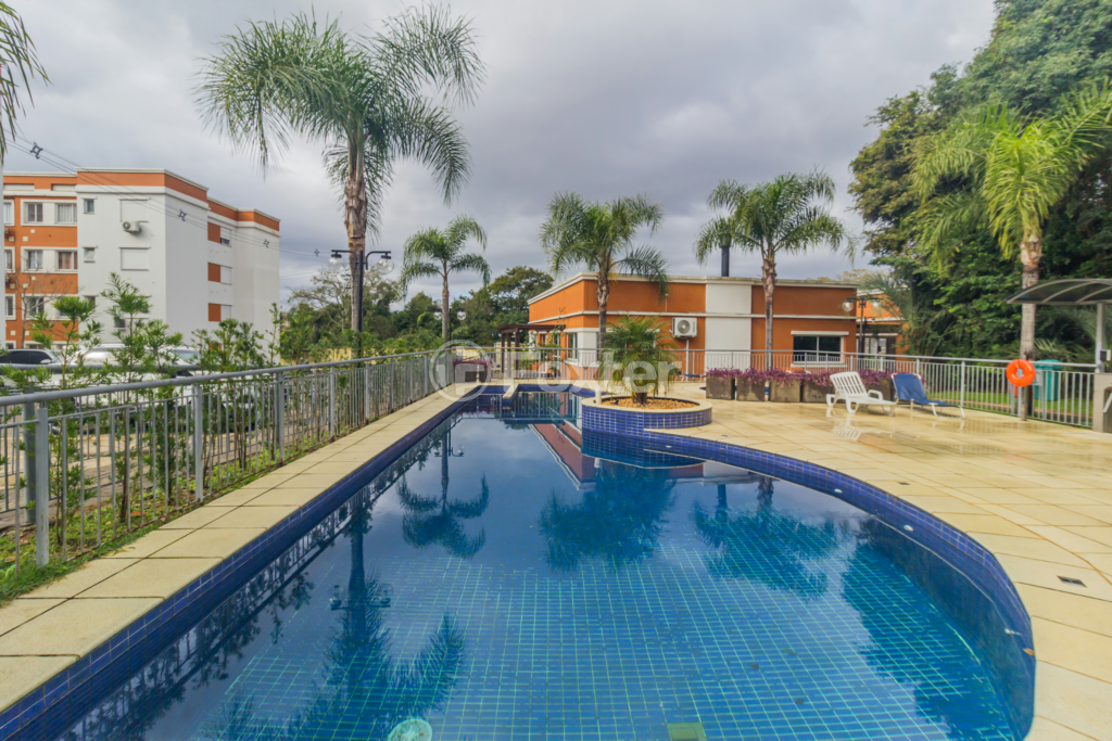 Apartamento à venda com 2 quartos, 44m² - Foto 9