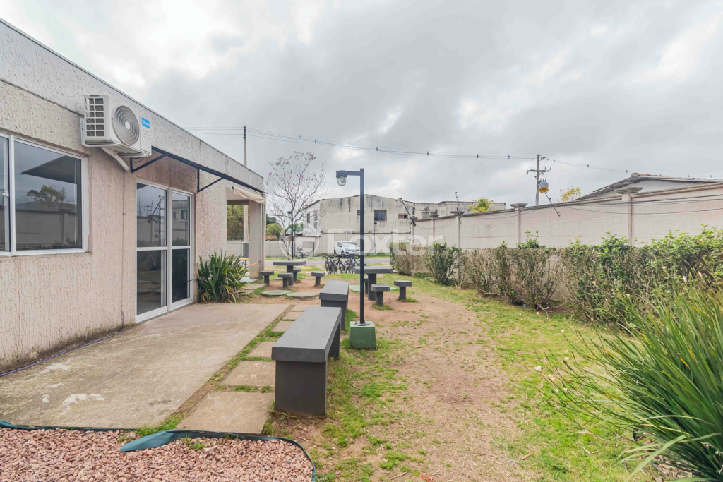 Apartamento à venda com 2 quartos, 41m² - Foto 27